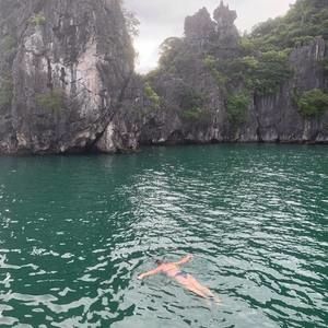 Meet your Posher, Mercedes